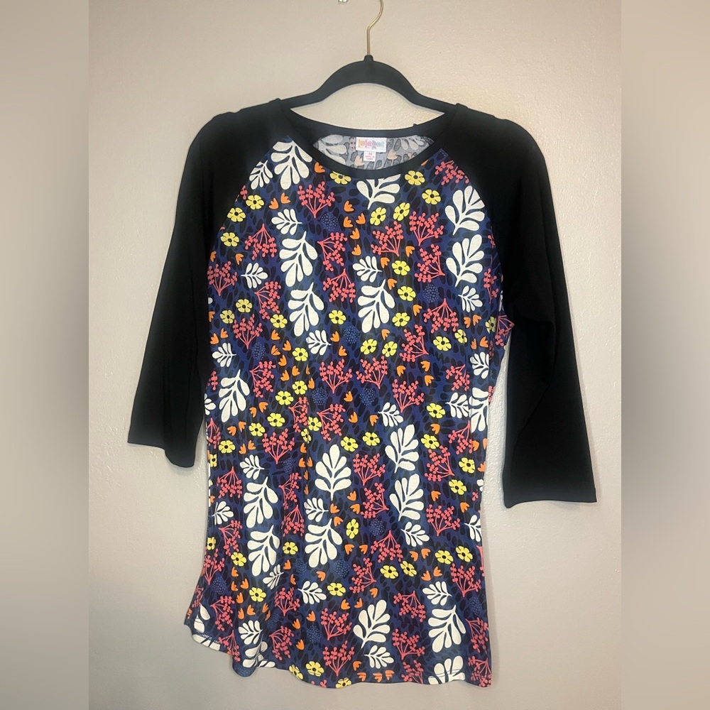 Floral Raglan Sleeve Top - Randy